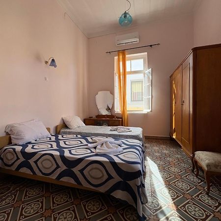Shared House , Private Rooms With Garden Chania  ภายนอก รูปภาพ