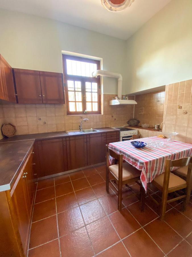 Shared House , Private Rooms With Garden Chania  ภายนอก รูปภาพ
